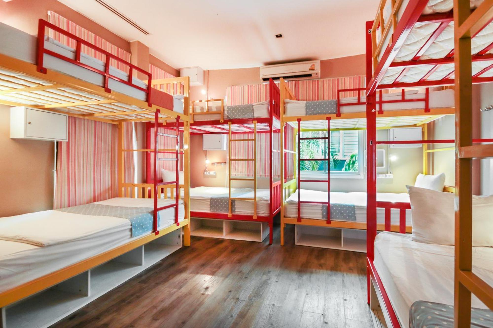 Oyo 1074 Fin Hostel Kata pláž Exteriér fotografie