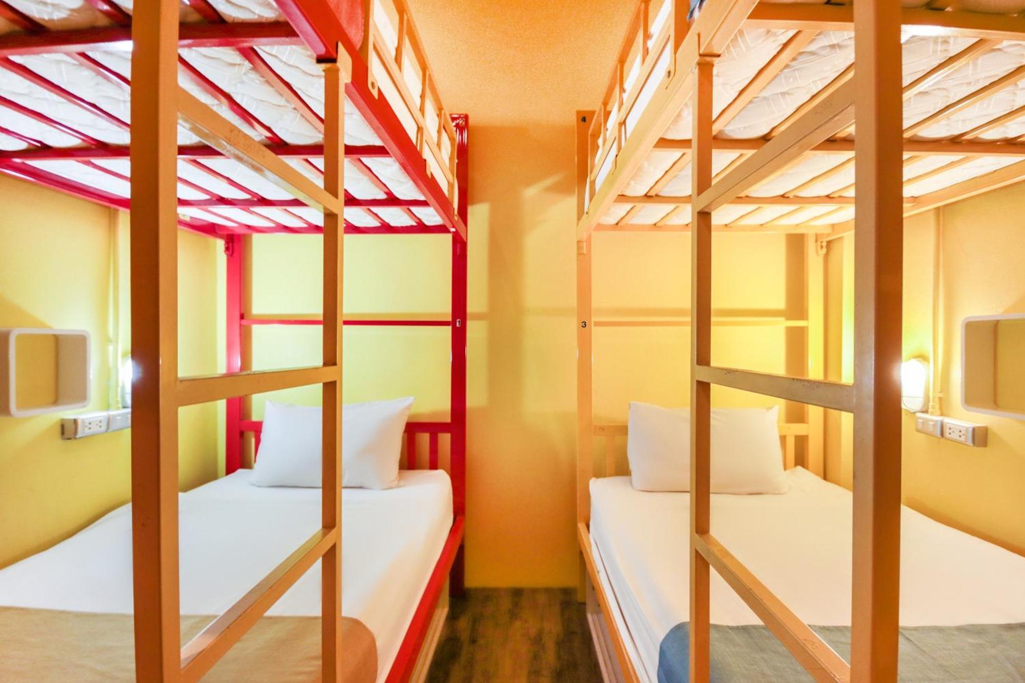 Oyo 1074 Fin Hostel Kata pláž Exteriér fotografie