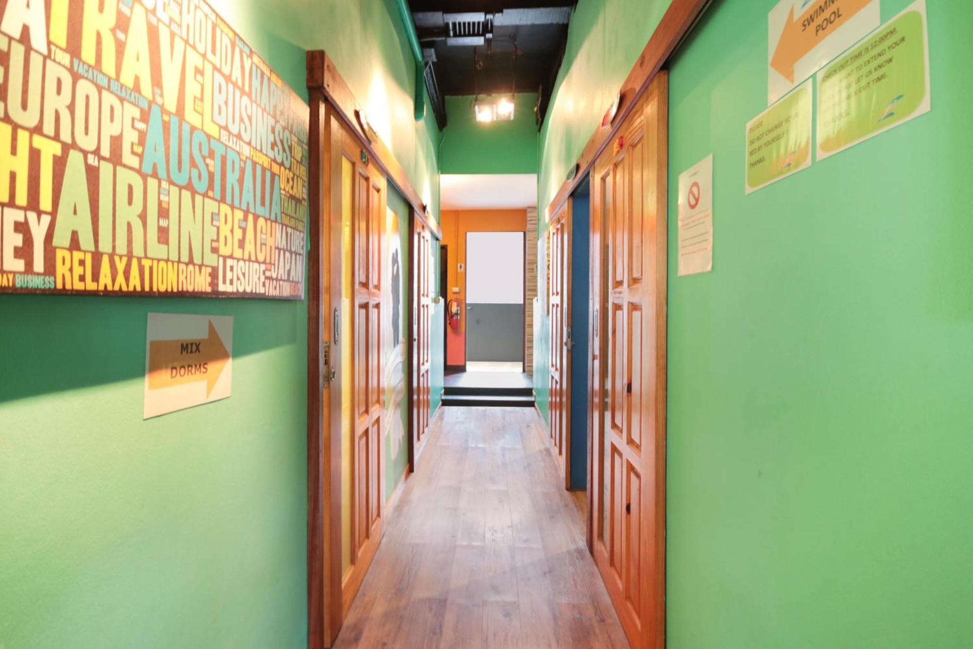 Oyo 1074 Fin Hostel Kata pláž Exteriér fotografie