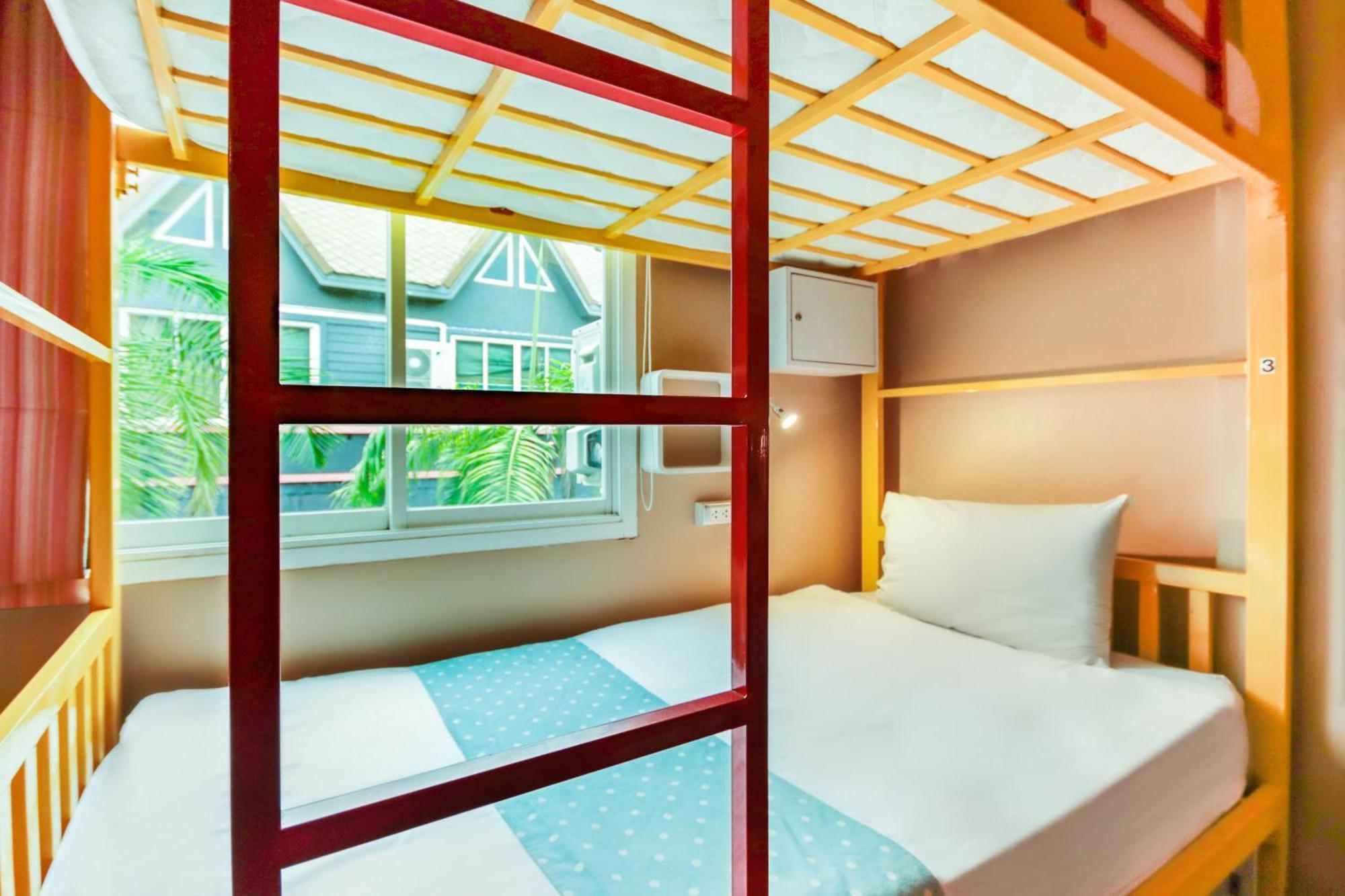 Oyo 1074 Fin Hostel Kata pláž Exteriér fotografie